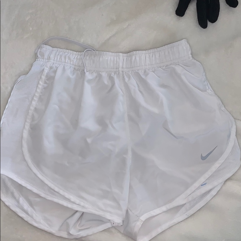 Women’s Nike white nike running shorts